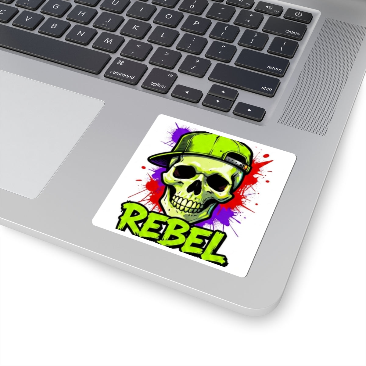 Sticker Kiss-Cut Rebel Skull — Calavera Neon con Gorra